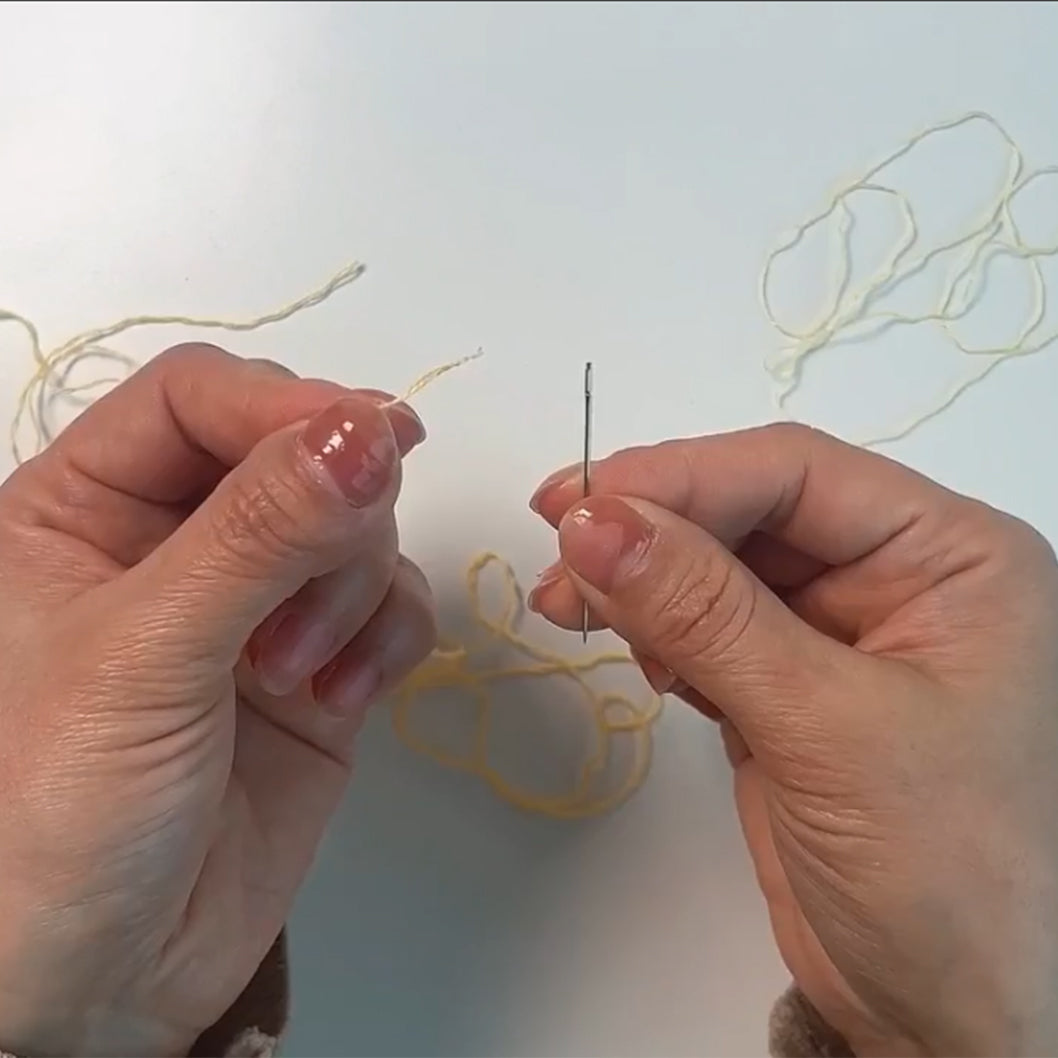 How to Thread an Embroidery Needle: 2 Easy Methods for Beginners